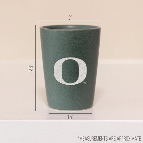 ريكو إندستريز NCAA أوريغون داكس سيج 2oz زجاج سيراميك للمشجعين، محفور بالليزر في زجاج طلقة واحد ملون عصري in Kuwait