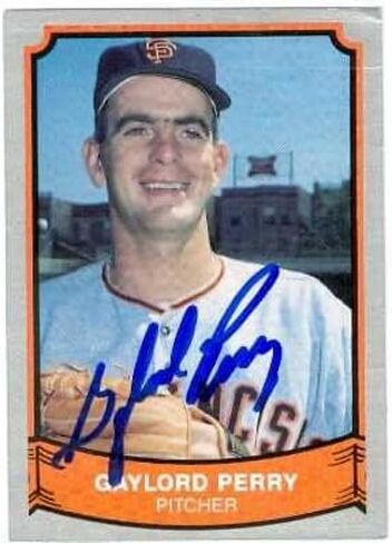 Autograph Warehouse 22476 Gaylord Perry Autographed Baseball Card San Francisco Giants 1989 Pacific Legends No. 152 in Kuwait