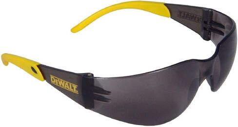 نظارات حماية DEWALT DPG54-1C Protector™ - تصنيف تأثير ANSI Z87.1+ - إطار خفيف الوزن مناسب عالميًا - هياكل مطاطية مرنة - عدسة شفافة - زوج واحد in Kuwait