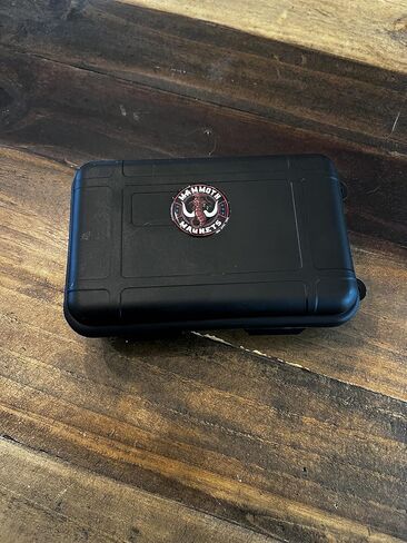 MAMMOTH BOX Magnetic Box-Med 5.25" Hard Case Hide your Keys for the dog sitter around your house, Fobs and GPS Trackers Under Your Vehicle, Phones and Keys on the Boat or Golf Cart. (Medium, Black) in Saudi Arabia