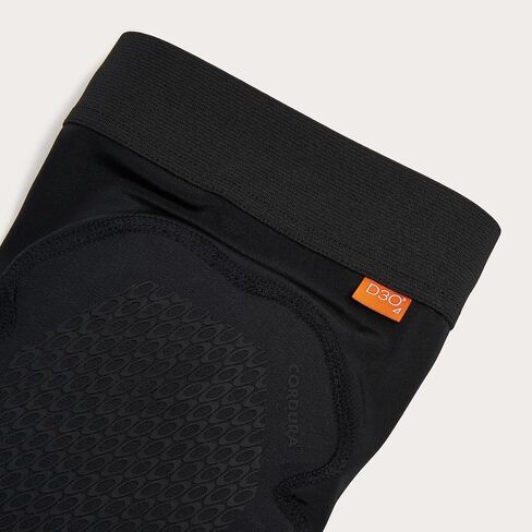 Oakley All Mountain D30 Knee Guard in Saudi Arabia