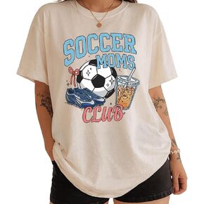 قميص نادي Soccer Moms، تي شيرت برسومات Soccer Mom، قميص Game Day Soccer Mom، تي شيرت لطيف لكرة القدم Mom، قميص الأم الرياضية in Kuwait