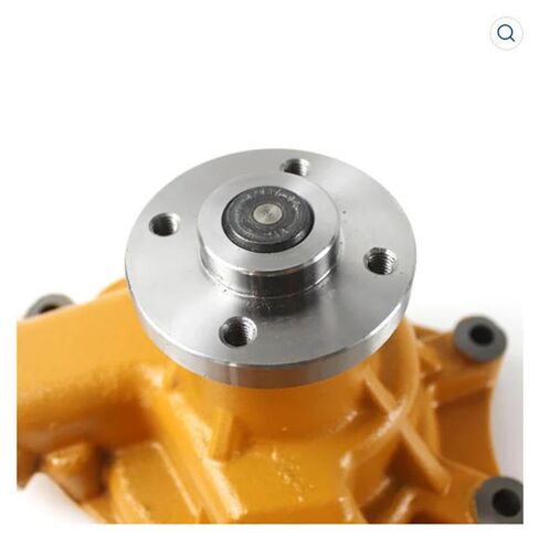 مضخة مياه 6D95L 6D95S-1 متوافقة مع محرك PC200-5 4D95 3D95 6206-61-1503 6204-61-1104 6206611503 6204611104 تناسب قطع غيار الحفار in Kuwait