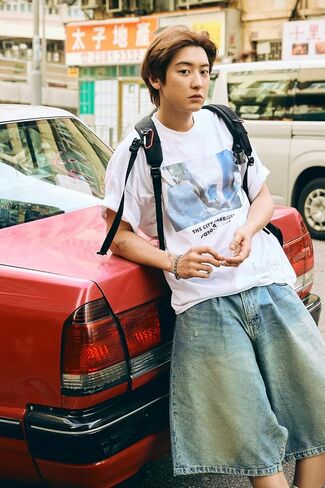 ألبوم EXO Chanyeol Black Out الأول المصغر مع تتبع CHAN YEOL (مجموعة قياسية (نهار + ليل)) in Kuwait