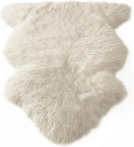 URBAN BUCK Sheepskin Natural Fluffy Fur Rug Genuine Single Pelt Luxuxry 2 x 3 Ivory White Sheep Skin Area Rug for Bedroom (24Inch x 36Inch, 60.96cm x 91.44cm) in Saudi Arabia