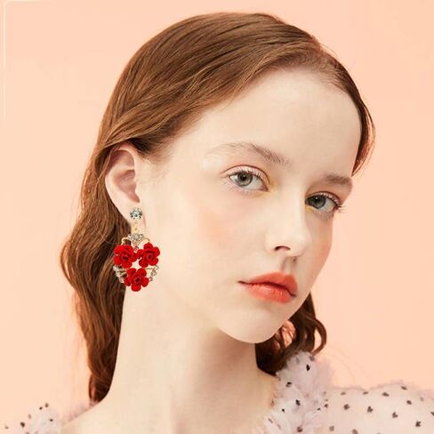 coadipress 3 Pairs Red Heart Necklace Earrings Bracelet Set for Women Dainty heart Pearl Choker Heart Stud Earrings Heart Bracelets Trendy Wedding Jewelry Set in Saudi Arabia