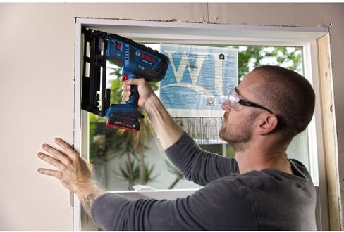 Bosch GNH18V-16MAB12-RT 18V Brushless Lithium-Ion 16-Gauge Cordless Angled Finish Nailer Kit (2 Ah) (Renewed) in Saudi Arabia