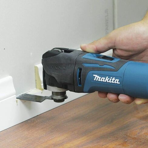 ماكيتا TM3010CX1-R 120 فولت 3 أمبير مجموعة أدوات متعددة التأرجح بسلك متغير السرعة (متجددة) in Kuwait