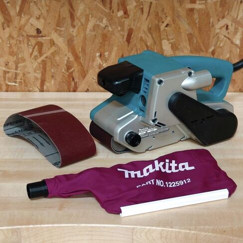 Makita 9903-R 8.8 Amp Variable Speed 3 in. x 21 in. Corded Belt Sander (Renewed) in Kuwait