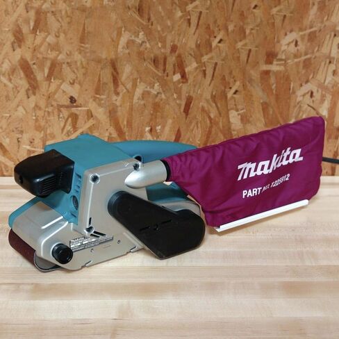 Makita 9903-R 8.8 Amp Variable Speed 3 in. x 21 in. Corded Belt Sander (Renewed) in Kuwait