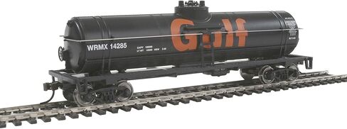HO Scale Model 40' Tank Car - Baker's Chocolate GATX 31057 in Kuwait