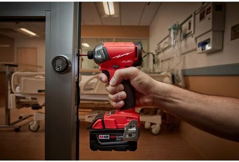 محركات تأثير الطاقة الجديدة 2760-20 لـ Milwaukee M18 FUEL SURGE 1/4 "محرك هيدروليكي سداسي - أداة عارية in Kuwait