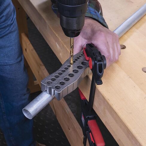 Milescraft 1307 Drill Block PRO - دليل الحفر المحمول لجميع المعادن للثقوب المستقيمة. 25 دليل حفر في واحد! 1/8 بوصة إلى 1/2 بوصة بزيادات 1/64 بوصة. تصميم مزدوج على شكل حرف V للمخزون الدائري والزوايا in Kuwait