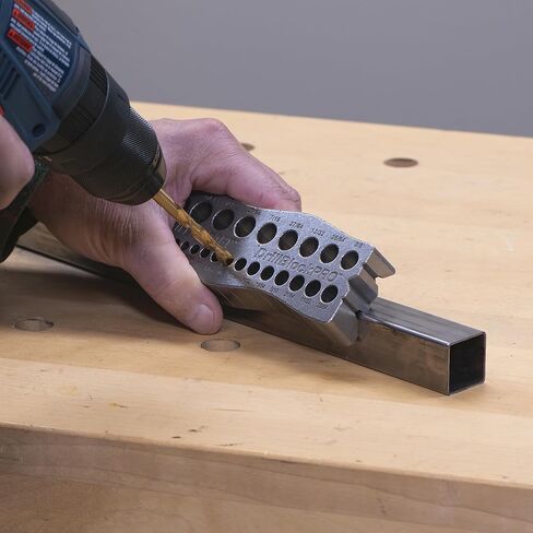 Milescraft 1307 Drill Block PRO - دليل الحفر المحمول لجميع المعادن للثقوب المستقيمة. 25 دليل حفر في واحد! 1/8 بوصة إلى 1/2 بوصة بزيادات 1/64 بوصة. تصميم مزدوج على شكل حرف V للمخزون الدائري والزوايا in Kuwait