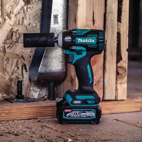ماكيتا GWT05D 40V Max بدون فرش ليثيوم أيون 1/2 بوصة. مفتاح ربط لاسلكي بـ 4 سرعات مع مجموعة سندان الماسكة (2.5 Ah) in Kuwait