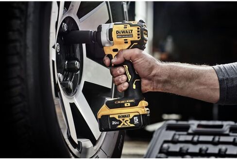 Dewalt DCF911BR 20V MAX بدون فرشاة ليثيوم أيون 1/2 بوصة. مفتاح ربط لاسلكي مع سندان حلقة خنزير (أداة فقط) (متجدد) in Kuwait