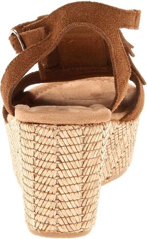 Minnetonka Women's Central Sandal in Saudi Arabia