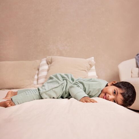 بدلة نوم بأكمام طويلة 1.5 TOG قطن زيتوني من Love to Dream in Kuwait