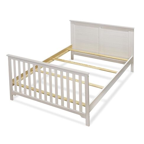 Sorelle Furniture Farmhouse 3-Piece Nursery Set with 4-in-1 Convertible Crib, 4-Drawer Dresser, and Changing Table with Shelves, Baby Furniture Made of Wood, Non-Toxic Finish-Weathered White in Saudi Arabia