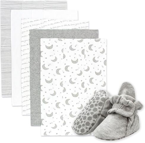 Zutano Newborn Unisex Gift Set | 5 Pack Organic Burp Cloths and Cotton, Stay-On Baby Booties, Bundle, Heather Gray & Moons, 6M in Kuwait