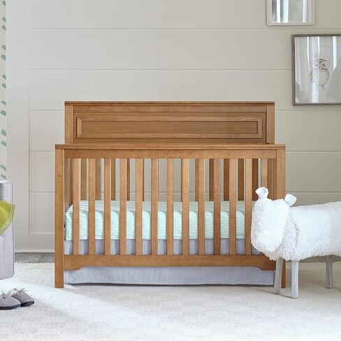 daVinci Autumn 4-in-1 Baby Crib Convertible to Toddler Bed, Daybed, Full-Size Bed - Easy Assembly - GREENGUARD Certified - 4 Adjustable Mattress Heights - Conversion Kit Sold Separately, Chestnut in Kuwait