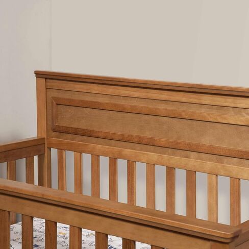 daVinci Autumn 4-in-1 Baby Crib Convertible to Toddler Bed, Daybed, Full-Size Bed - Easy Assembly - GREENGUARD Certified - 4 Adjustable Mattress Heights - Conversion Kit Sold Separately, Chestnut in Kuwait