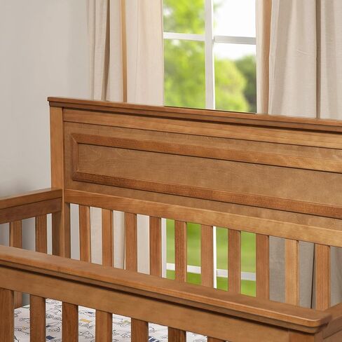 daVinci Autumn 4-in-1 Baby Crib Convertible to Toddler Bed, Daybed, Full-Size Bed - Easy Assembly - GREENGUARD Certified - 4 Adjustable Mattress Heights - Conversion Kit Sold Separately, Chestnut in Kuwait