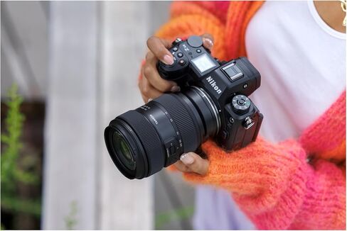 عدسة تكبير تامرون 35-100 ملم F/2.8 Di III VXD لكاميرا Sony E-Mount (أسود) in Kuwait
