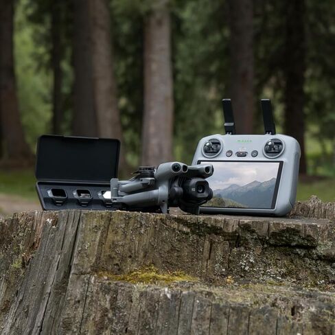 DJI Mini 5 Pro Fly More Combo Plus مع DJI RC 2، طائرة بدون طيار مع فيديو 4K، وقت طيران 36 دقيقة، حزمة 3 بطاريات مع 12 حقيبة DJI NY، خطة رعاية NYC لمدة عام والمزيد in Kuwait