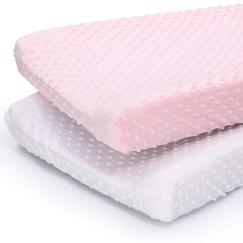 غطاء وسادة تغيير الحفاضات The Peanutshell Minky Dot - غطاء سجادة أطفال فائق النعومة للفتيات، يناسب مفارش طاولة تغيير الحفاضات مقاس 40.64 سم × 81.28 سم - وردي، عبوتان in Kuwait