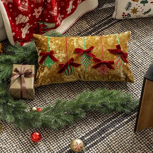 Sturdy Polyester Christmas Pillow Cover Embroidery Detailing Skin Friendly Fabric Home Decoration Christmas Decorative Cover/ in Saudi Arabia