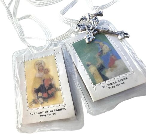 مجموعة Westmon Works First Communion Scapular Set لملحقاتها البيضاء المغلفة مع بطاقة الصلاة المقدسة المصنوعة في الولايات المتحدة الأمريكية in Kuwait