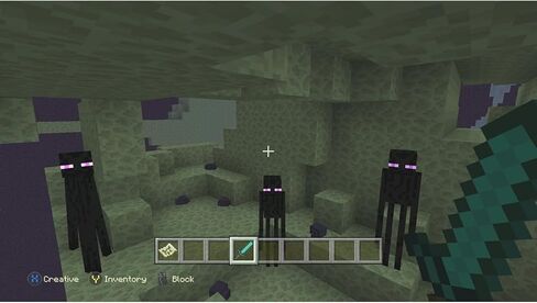 Minecraft - Xbox One (متجدد) in Kuwait