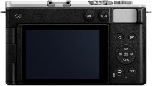 طقم عدسات LUMIX S9 S مقاس 18-40 مم - أبيض وفضي (DC-S9NWA9) مع حزمة عدسة LUMIX S مقاس 50 مم f/1.8 L (تنسيق الإطار الكامل) من باناسونيك in Kuwait