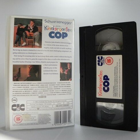 شرطي رياض الأطفال [VHS] in Kuwait