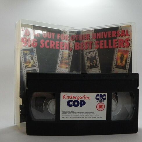 شرطي رياض الأطفال [VHS] in Kuwait
