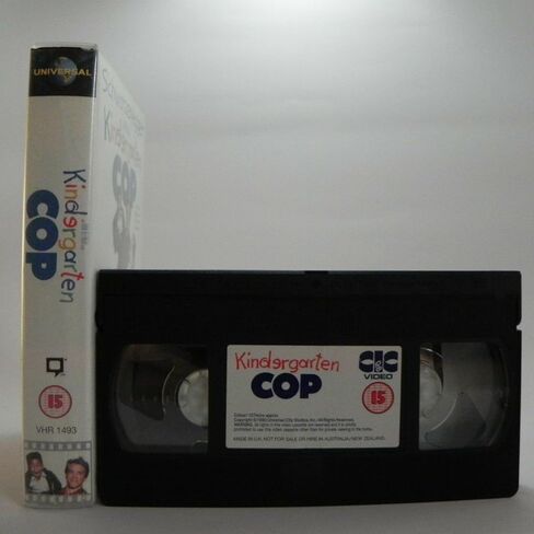 شرطي رياض الأطفال [VHS] in Kuwait