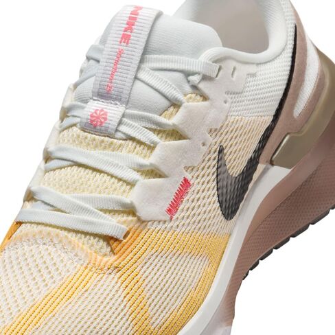 Women's Structure 25 (110 - Summit White/Black/Mink Brown) in Kuwait