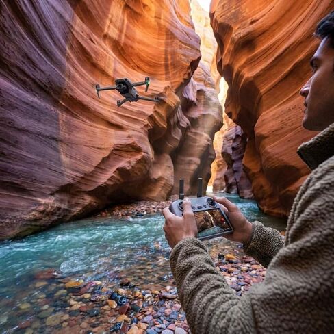 طائرة بدون طيار DJI Air 3S مع RC 2 Fly More Combo، كاميرا مزدوجة بدون طيار 4K للتصوير الفوتوغرافي أثناء السفر والفيديو الجوي وإنشاء المحتوى (CP.MA.00000816.01) + بطاقة 64 جيجابايت + حقيبة ظهر + وسادة هبوط + المزيد (حزمة 15 قطعة) in Kuwait