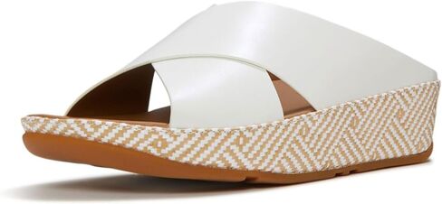 حذاء FitFlop النسائي من الجلد المنسوج من الجلد LULU Lux - صنادل سهلة الارتداء مع بطانة ودعم للقوس ونعل خارجي للإمساك in Kuwait