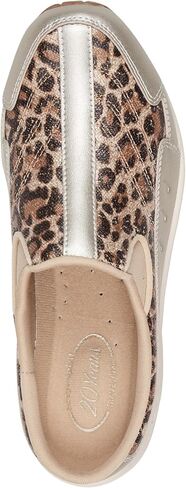 Easy Spirit Traveltime Women's Slip On, 9 E US, Gold-Leopard in Kuwait