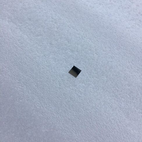 5 قطع! 940nm NBP940 8 * 8 * 0.55mm IR الأشعة تحت الحمراء مرشح ممر الموجة الضيق الضوء المرئي قطع الفرقة تمرير الزجاج in Kuwait