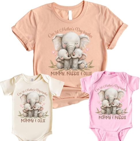 Twin Mom، زي عيد أمهاتنا الأول معًا لعام 2025 للأم والطفل، هدايا عيد الأم الأولى للأم التوأم الجديدة، والزوجة، والصديقة، والابنة. طفل رضيع، طفلة التوأم الأم وأنا ملابس متطابقة. الفيل in Kuwait