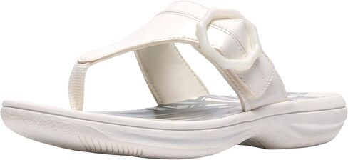 Clarks Women's Breeze Cove Cloudsteppers Flip-Flop in Saudi Arabia
