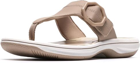 Clarks Women's Breeze Cove Cloudsteppers Flip-Flop in Saudi Arabia