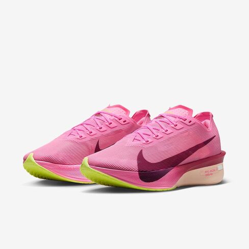 حذاء سباق الطريق Vaporfly 4 للنساء من Nike (وردي سبيل/وردي مفرط/فولت آيس/بوردو) in Kuwait