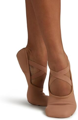 حذاء باليه نسائي من قماش Hanami من Capezio، سمرة فاتحة، 9.5M in Kuwait