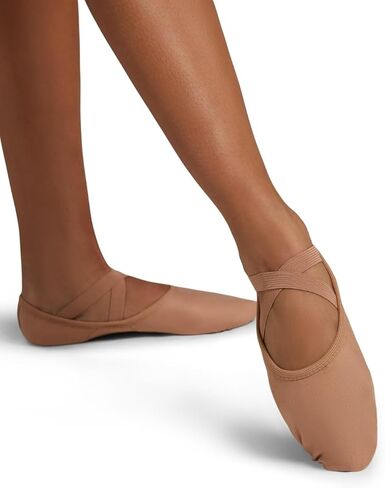 حذاء باليه نسائي من قماش Hanami من Capezio، سمرة فاتحة، 9.5M in Kuwait