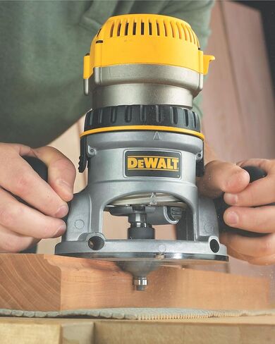 DEWALT DW618K 2-1/4 HP Electronic Variable Speed Fixed Base Router with So Start Kit in Saudi Arabia