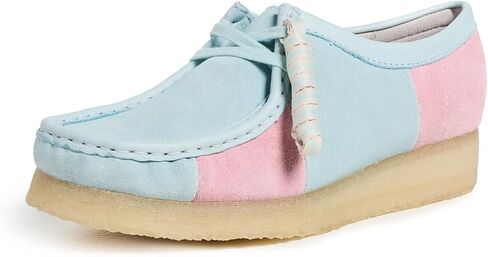 أحذية Wallabee النسائية من Clarks in Kuwait